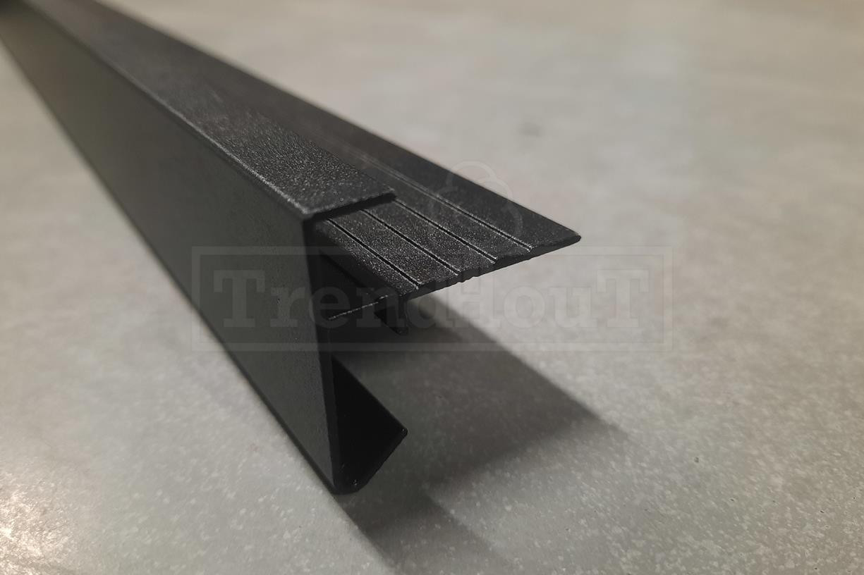 Daktrim-aluminium-recht-35x35mm-zwart-trendhout-2500mm