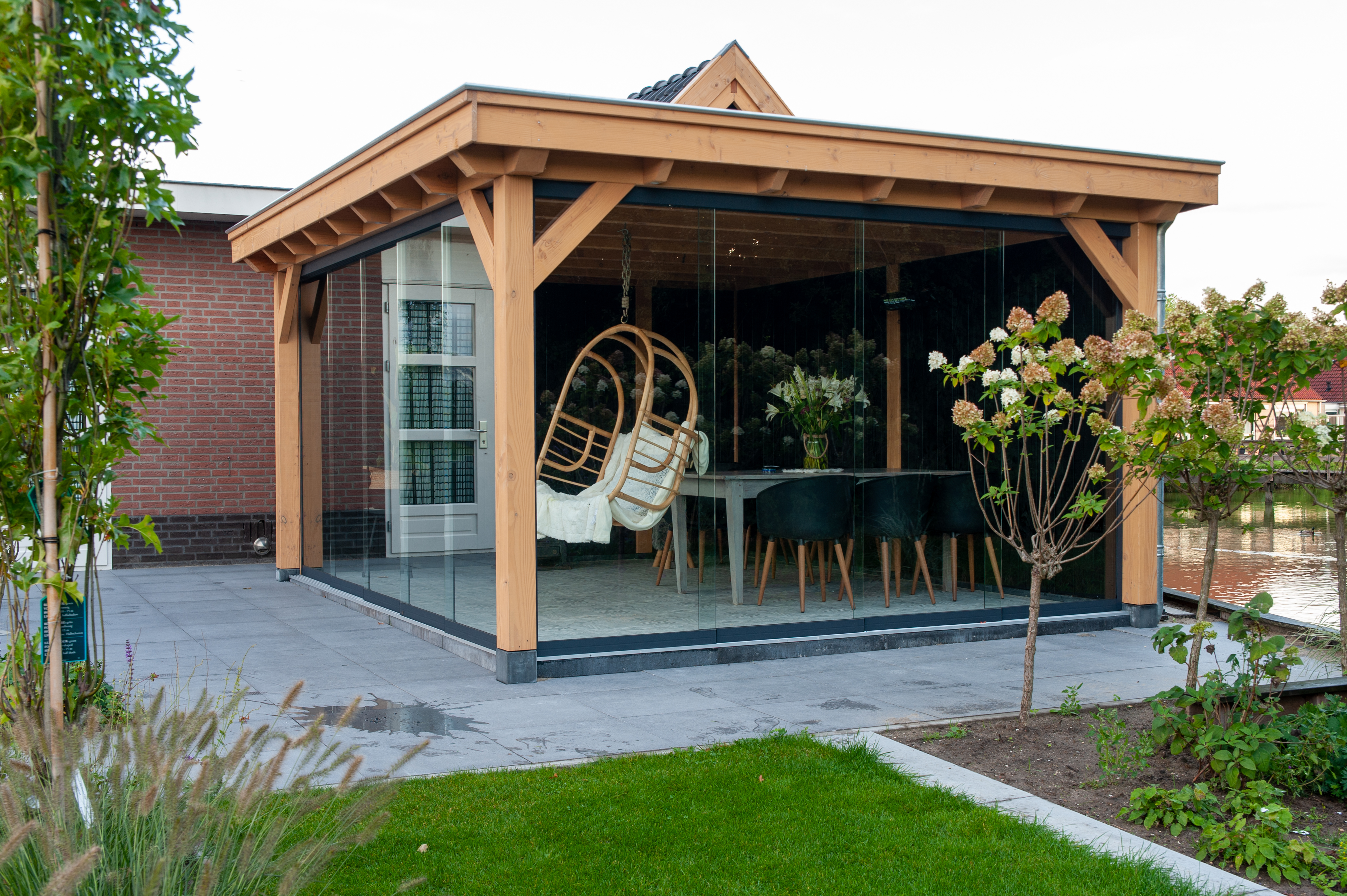 Trendhout buitenverblif van Douglas hout
