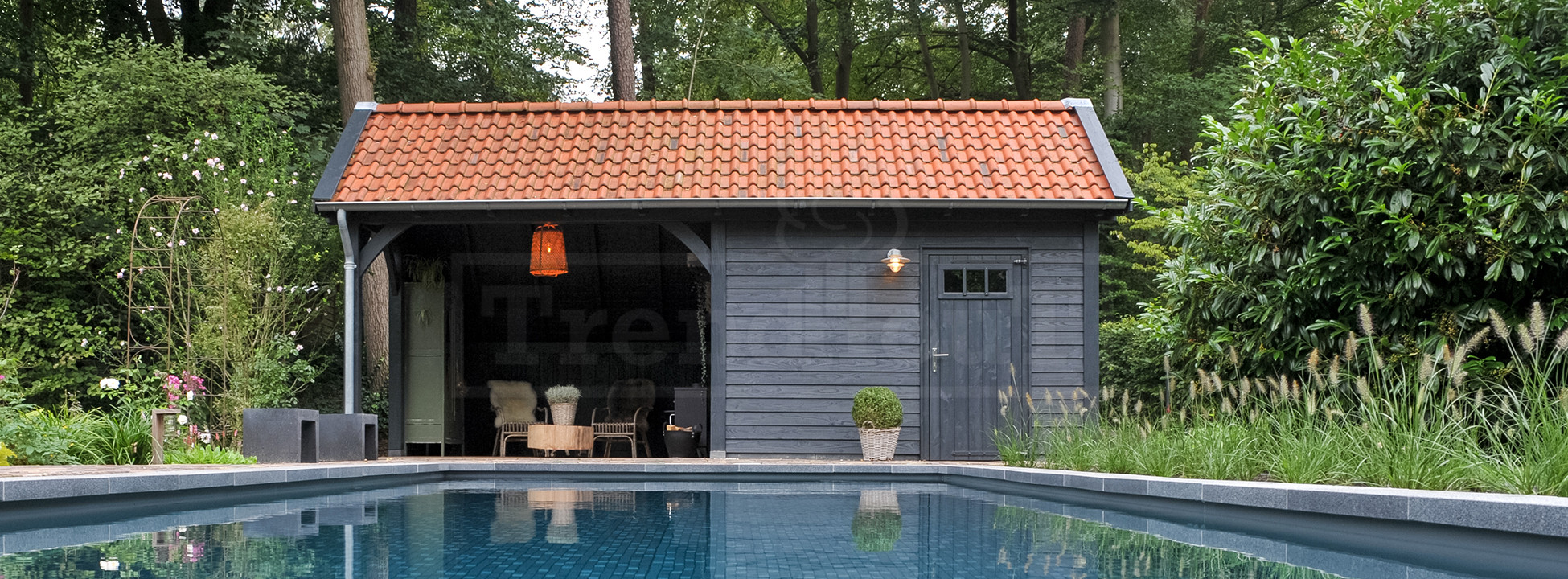 poolhouse-douglas-houten-kapschuur-de-hoeve-xl-7700-douglas-met-schuur-met-overkapping-trendhout