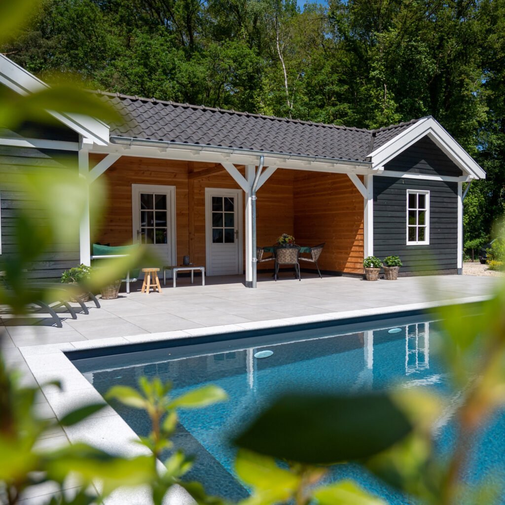 Luxe poolhouse | Trendhout