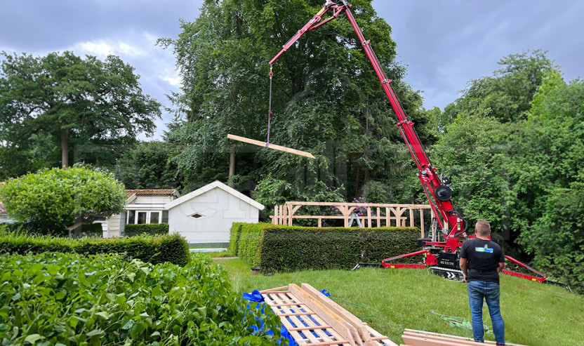 trendhout-montageploegen-buitenverblijven-laten-opbouwen-door-Trendhout-montage-eiken-schuur