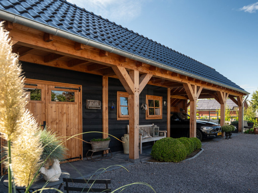 grote douglas houten kapschuur schuur constructie garage met carport op maat als bouwpakket laten bouwen trendhout