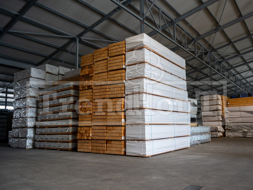 Grote-voorraad-kwaliteit-douglas-constructiehout-douglas-gedroogd-en-geschaafd-gelamineerd-houtgroothandel-Trendhout