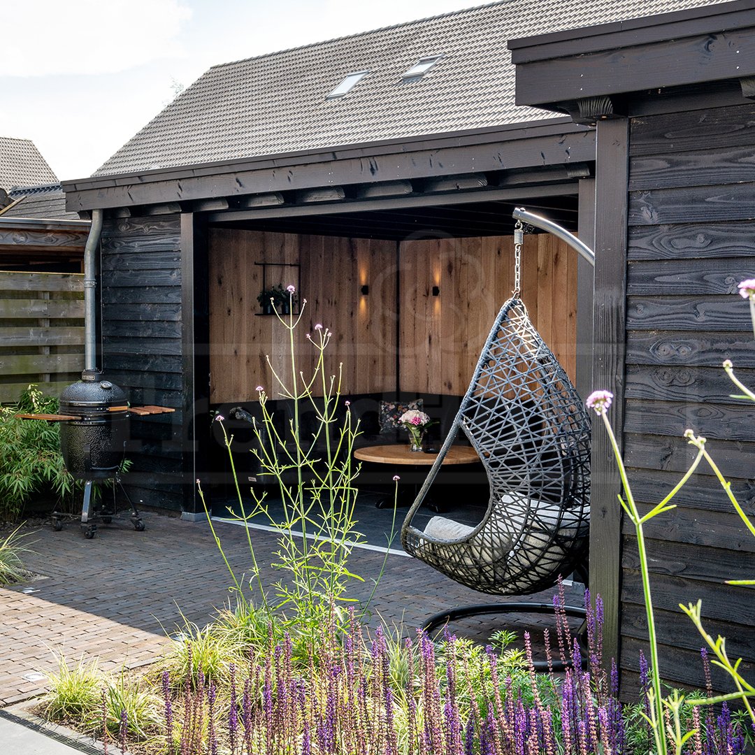 Landelijke tuinkamer met bar en lounge | Trendhout Projecten